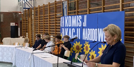 Powiększ grafikę: Dzień Edukacji Narodowej