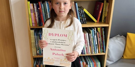 Laureatki Międzyszkolnego Konkursu Plastycznego „Panna Marzanna”