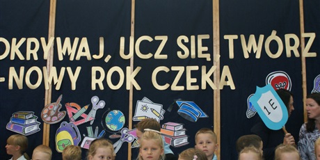 Uroczyste  rozpoczęcie roku szkolnego 2026/2027 Pasowanie na ucznia