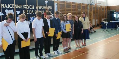 Powiększ grafikę: Zakończenie roku szkolnego 2025/2026 dla uczniów klas ósmych