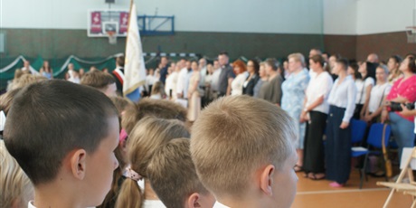 Powiększ grafikę: Zakończenie roku szkolnego 2025/2026 dla uczniów klas trzecich